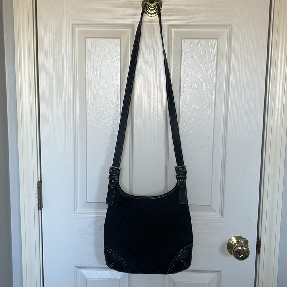 Coach Purse - Picture 4 of 6